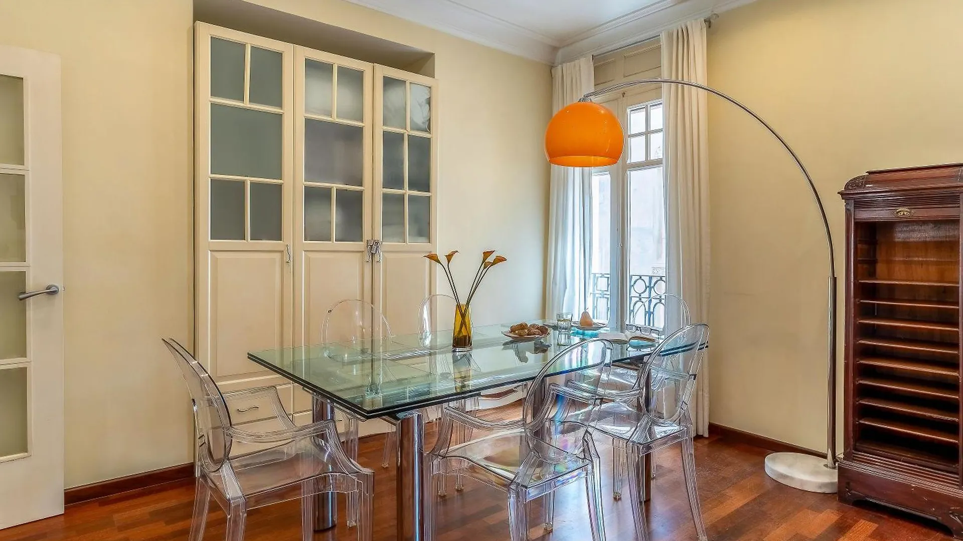Canela Homes Barcelona Jardinets 0*,