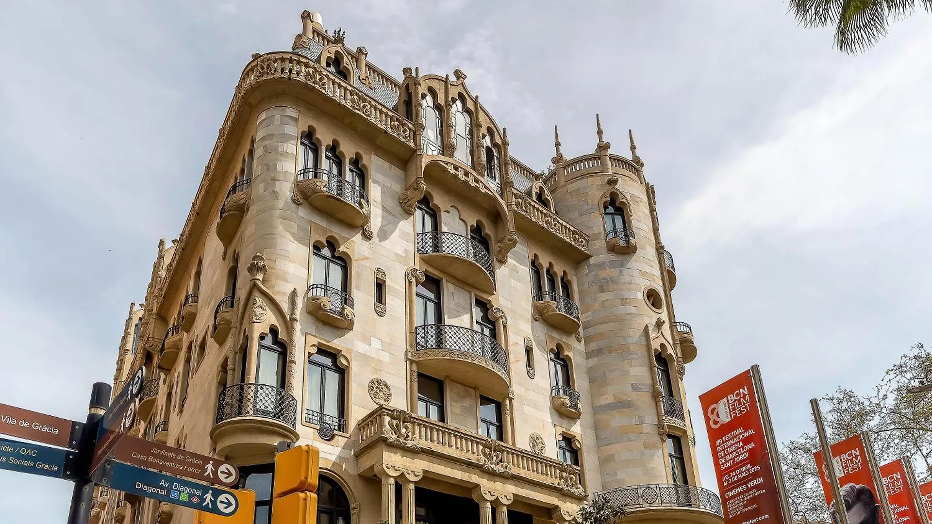 Apartment Canela Homes Barcelona Jardinets Spain