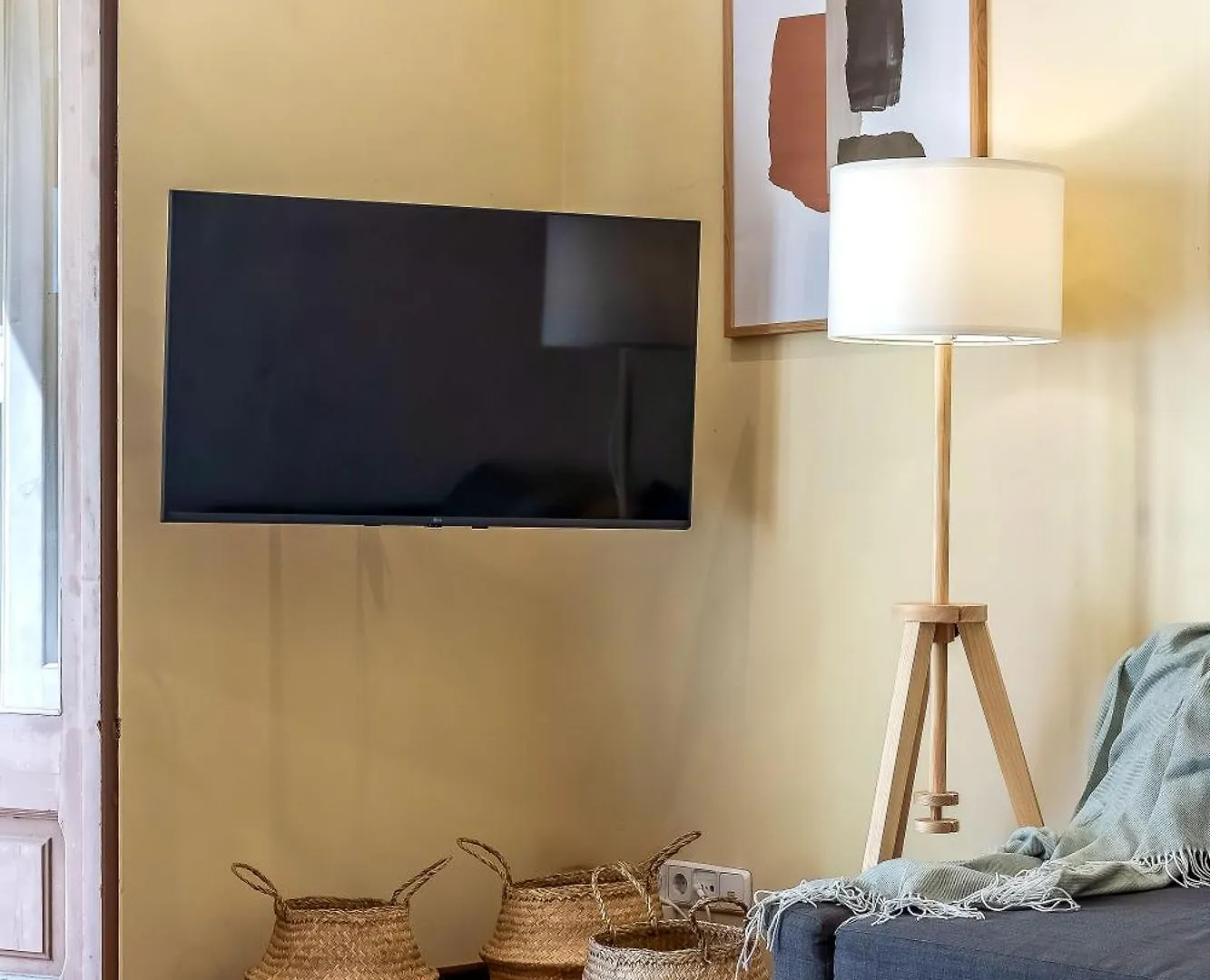 Canela Homes Barcelona Jardinets Apartment