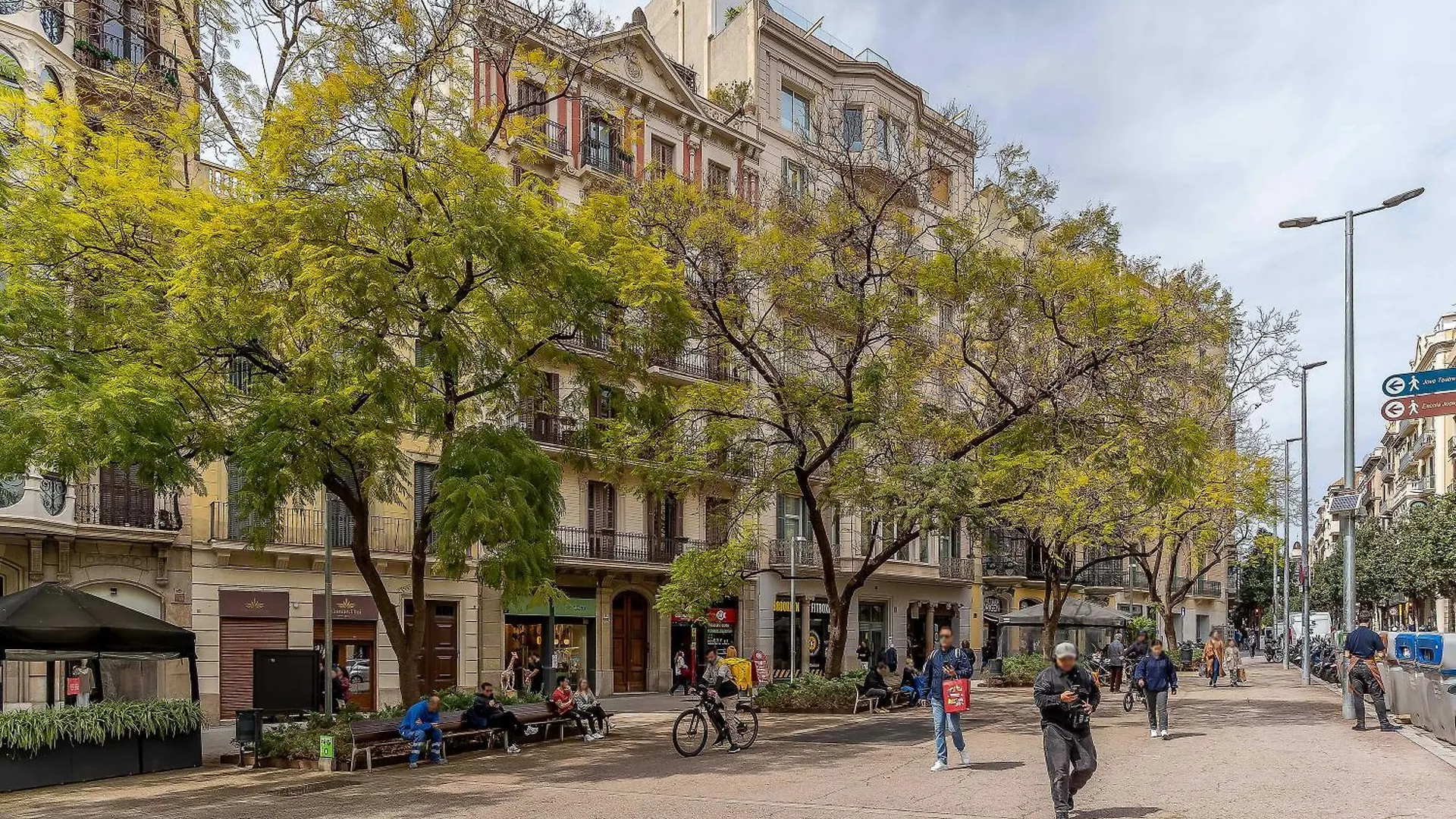 Canela Homes Barcelona Jardinets 0*,  Spain