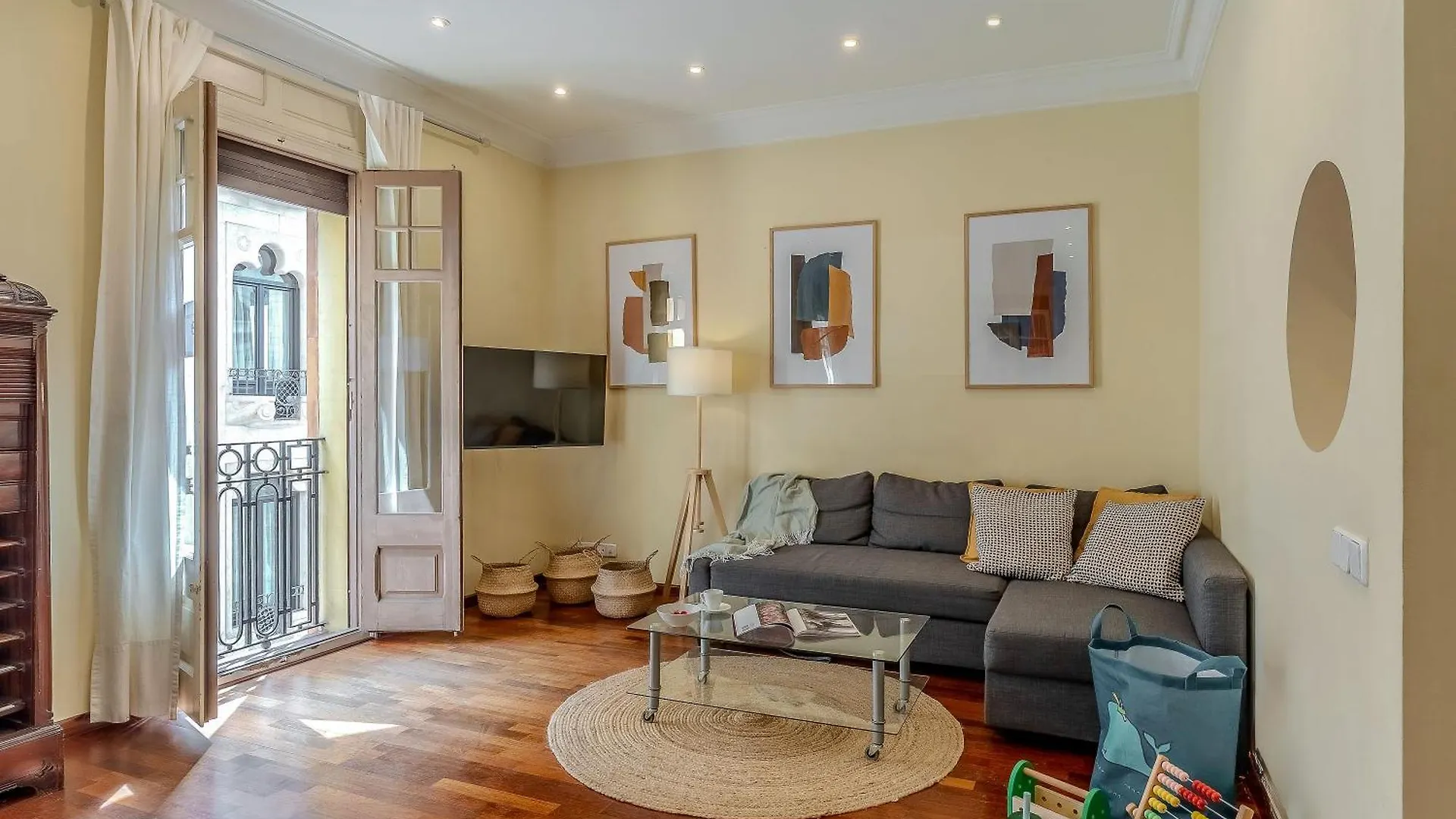 Canela Homes Barcelona Jardinets